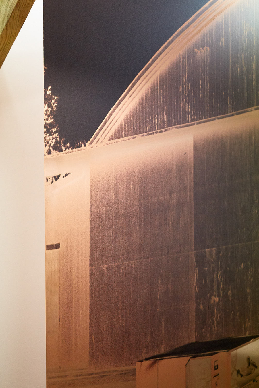 <p><i>Camér</i>, 2018, installation detail, Signal, DownUnder Gallery, 2018.</p>